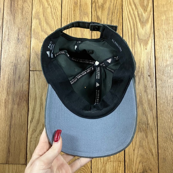 Adidas AEROREADY Adjustable Strapback Baseball Cap Dad Hat Olive Green - Picture 5 of 7